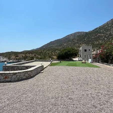 Magic Estate On The Wave 1